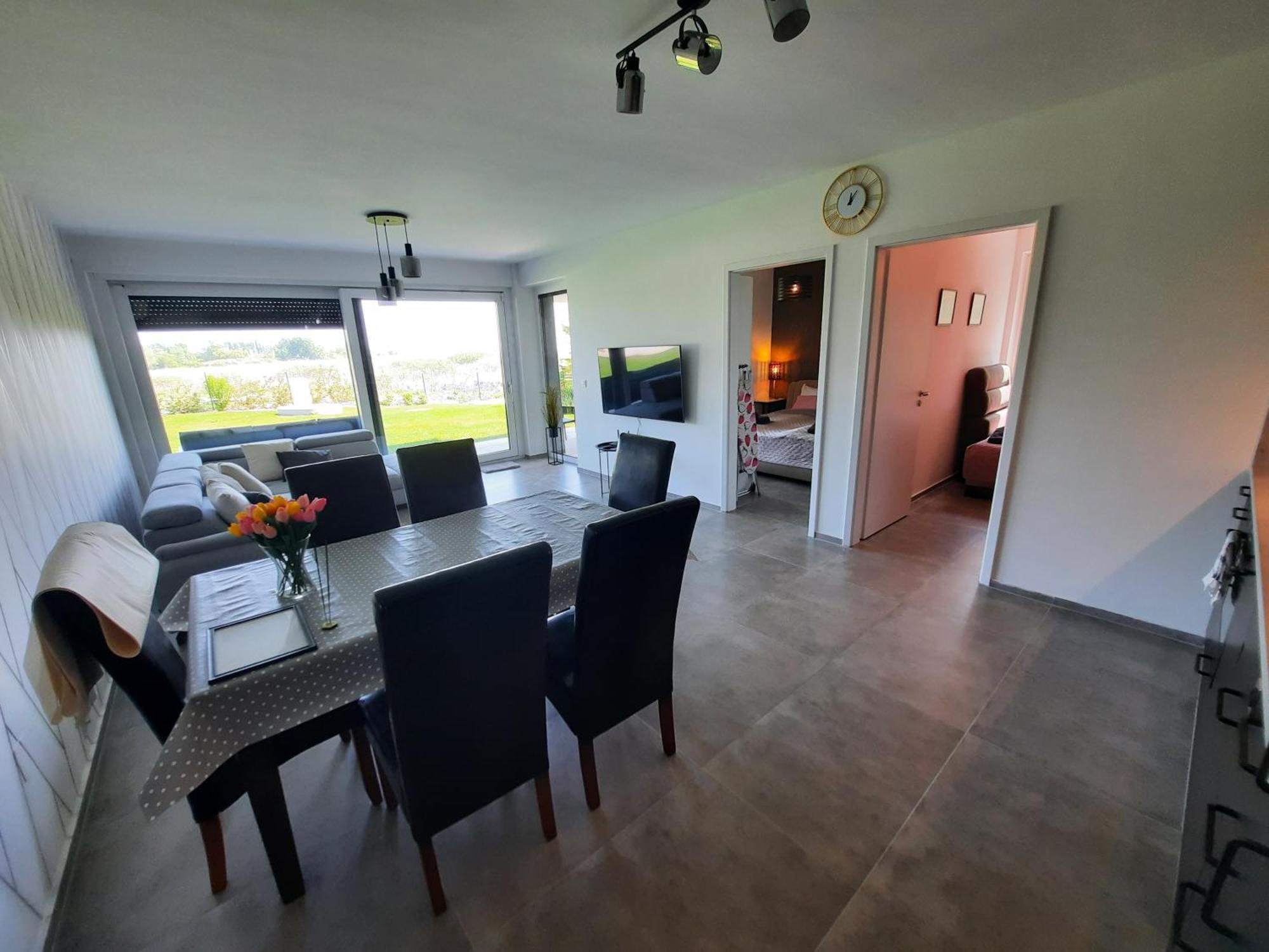 Coastline Balaton Apartment Alsóörs Zewnętrze zdjęcie